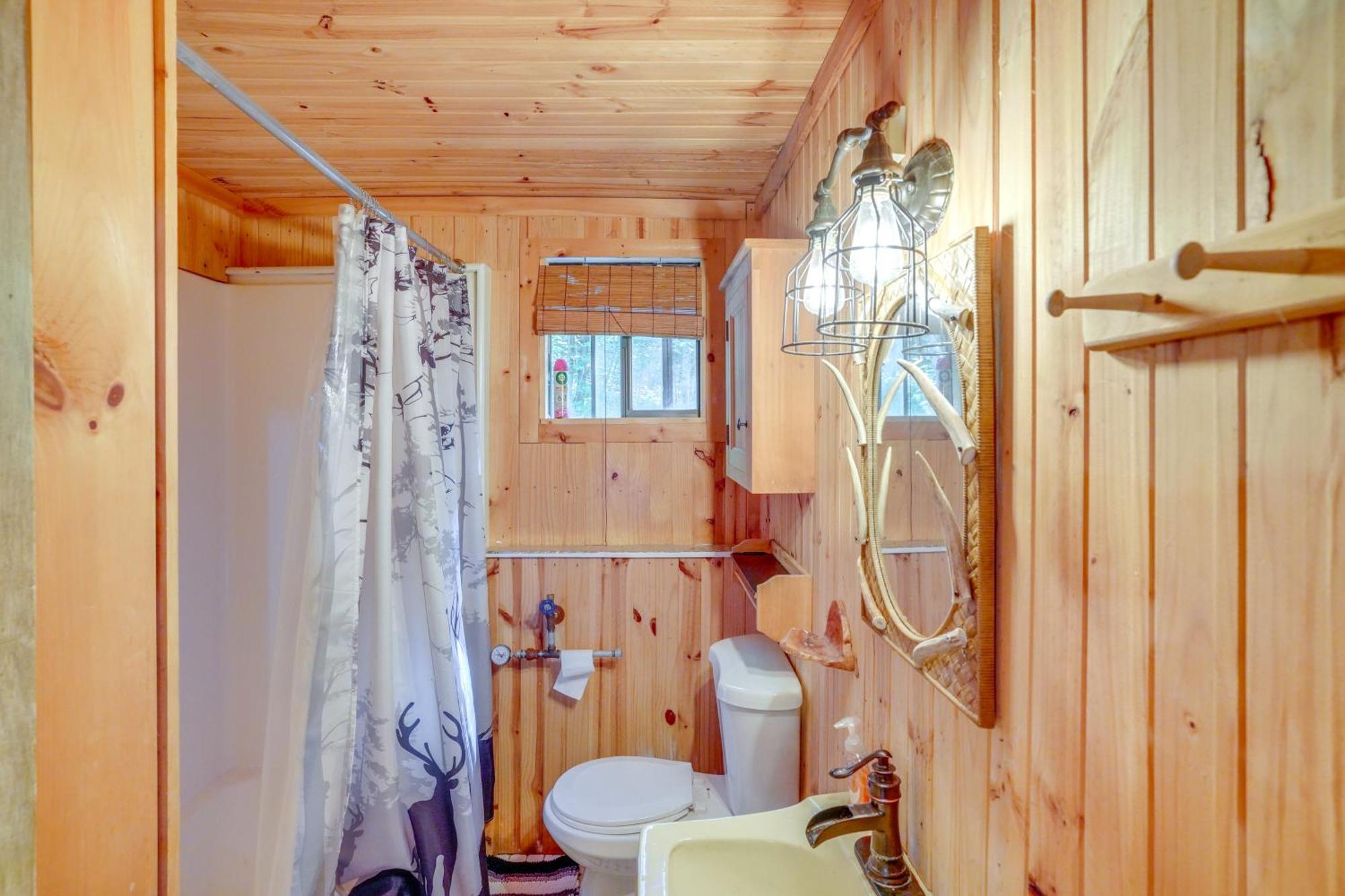 Rustic Cabin Near Ski Resorts In West Dover! Екстер'єр фото